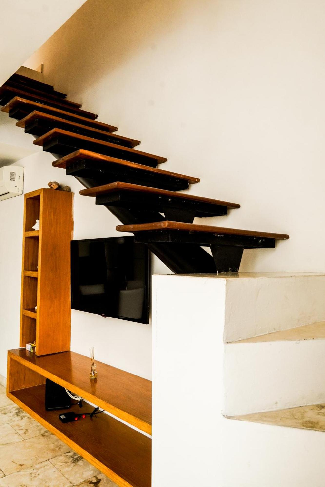 Apartamento Penthouse Zona Centro Quinta Av 2bd,2 Bt *